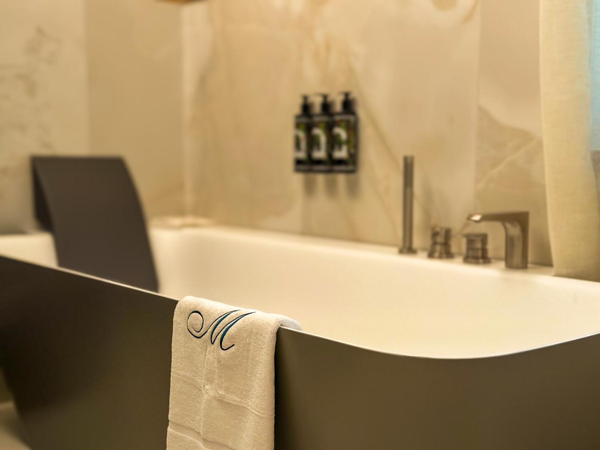 לינה וארוחת בוקר נגראר Relais La Magioca -Adults Only- מראה חיצוני תמונה