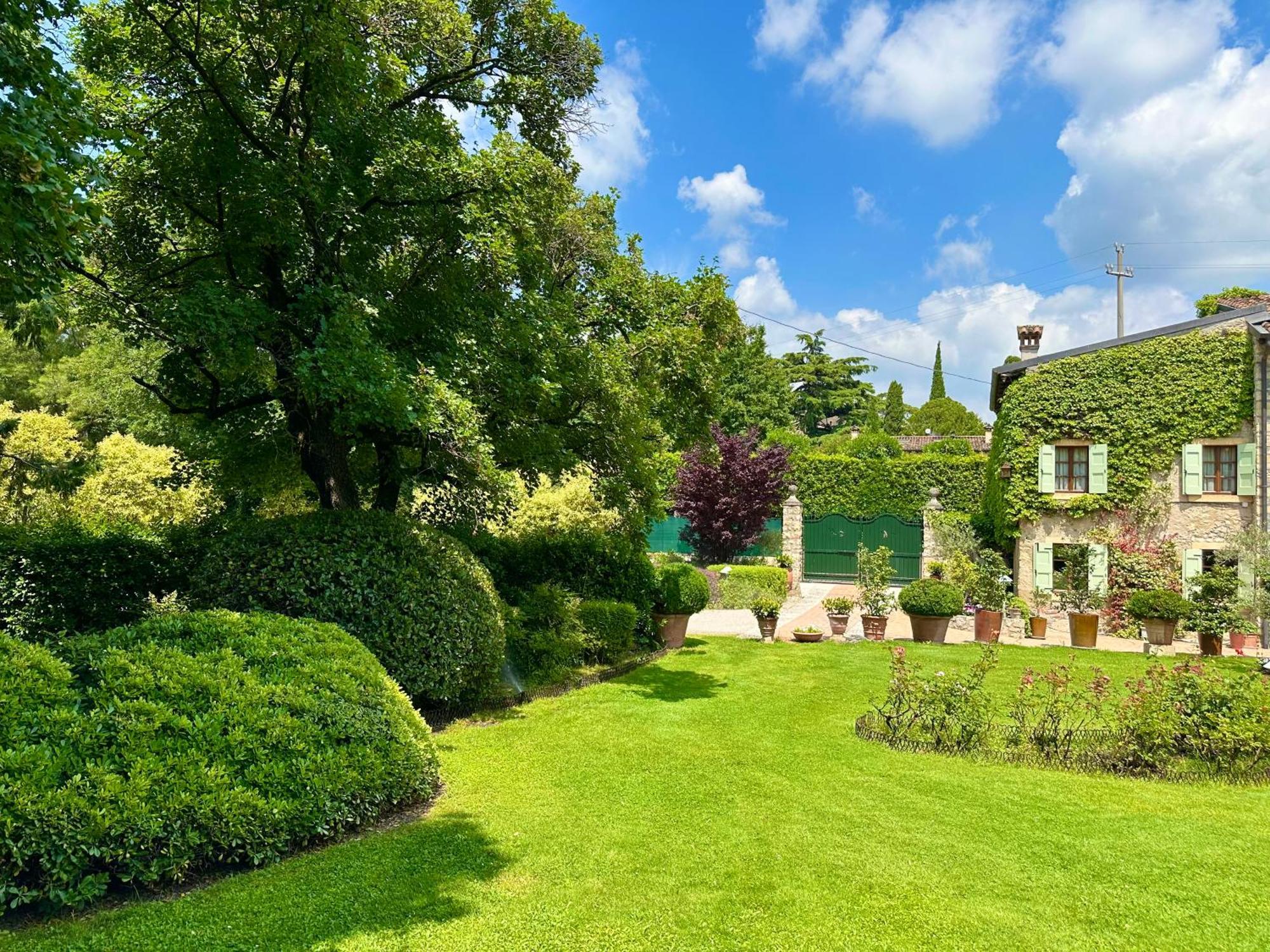 לינה וארוחת בוקר נגראר Relais La Magioca -Adults Only- מראה חיצוני תמונה